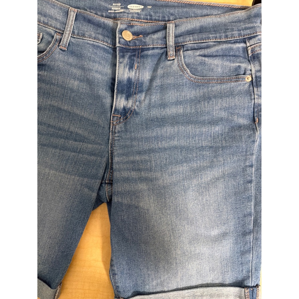 Old Navy Womens Fitted Stretch Denim Shorts Medium Wash Rolled Cuff Size 10 - Picture 2 of 6